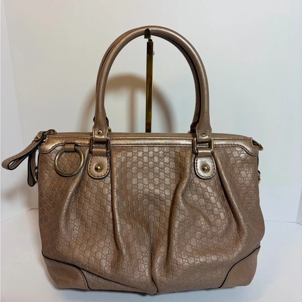 Metallic Blush Guccissima Leather Handbag